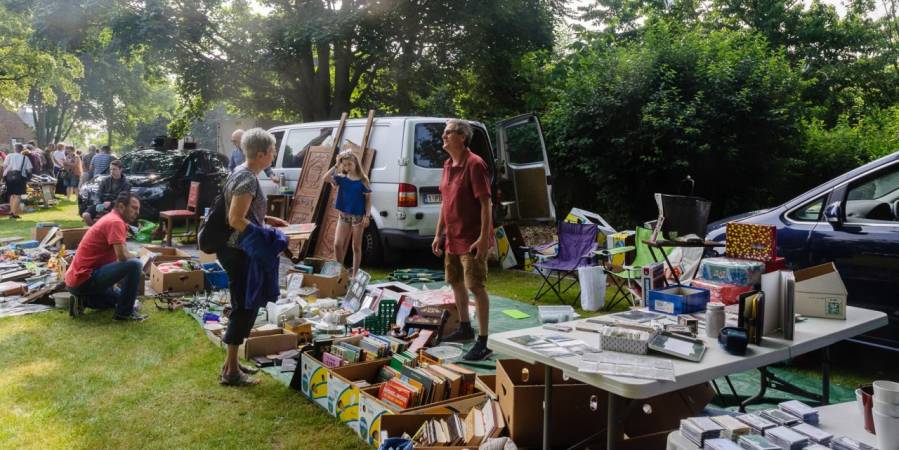 Rommelmarkt 1 - Reuze Rommelmarkt met Boeken-, Vinyl- en CD‑Beurs in Humelgem 