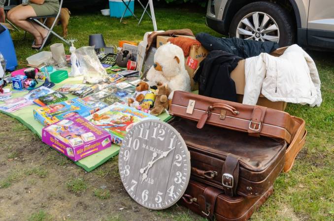 Rommelmarkt 4 - Reuze Rommelmarkt met Boeken-, Vinyl- en CD‑Beurs in Humelgem 