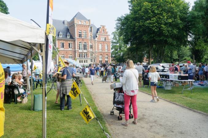 Rommelmarkt 8 - Reuze Rommelmarkt met Boeken-, Vinyl- en CD‑Beurs in Humelgem 