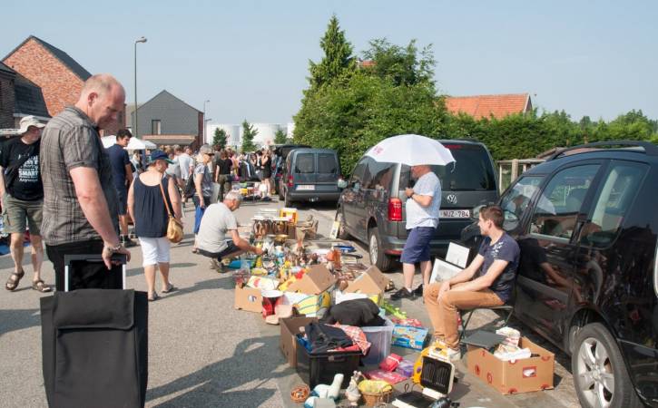 Rommelmarkt 9 - Reuze Rommelmarkt met Boeken-, Vinyl- en CD‑Beurs in Humelgem 
