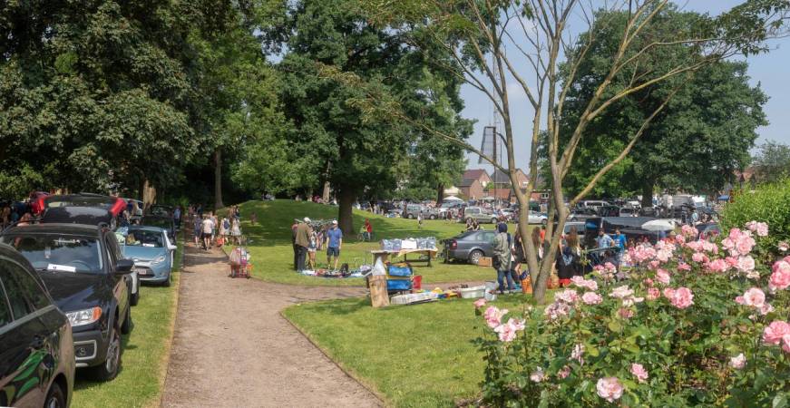 rommelmarkt4 - Reuze Rommelmarkt met Boeken-, Vinyl- en CD‑Beurs in Humelgem 