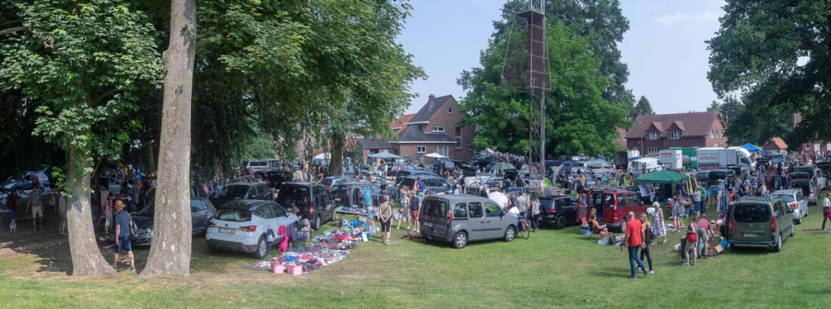 rommelmarkt5 - Reuze Rommelmarkt met Boeken-, Vinyl- en CD‑Beurs in Humelgem 